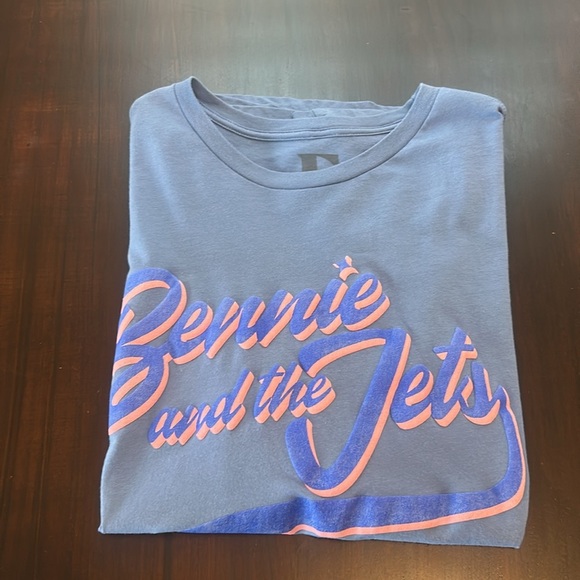 Elton John Bennie and the Jets T-Shirt Tour Concert Yellow Brick Road Final - Picture 10 of 12